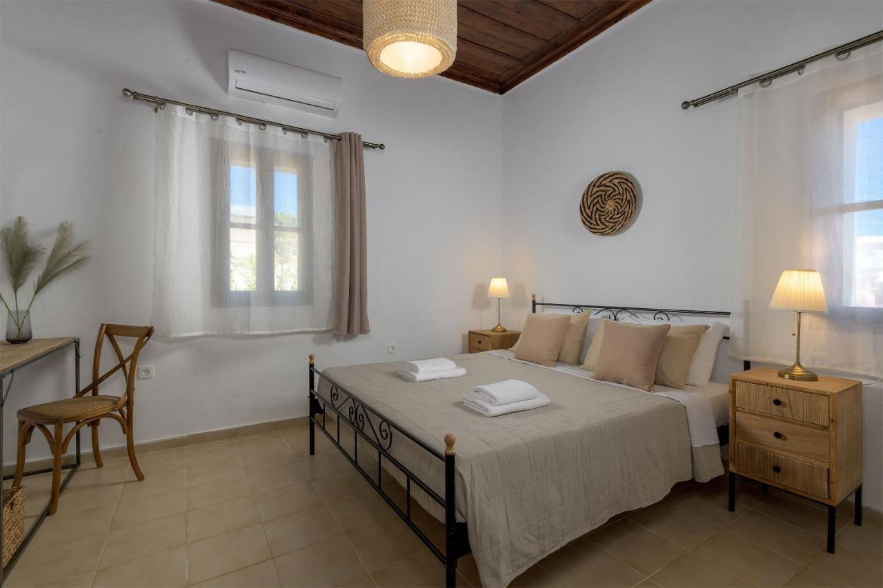 Villa Dorinna Lakhania Esterno foto